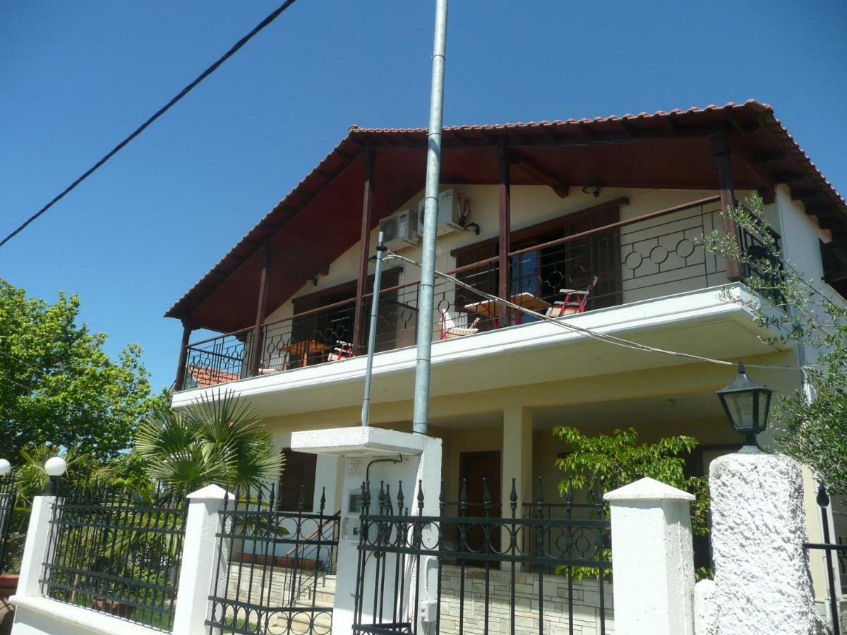 Kallilkratia Holiday Flat 2 Nea Kallikrateia المظهر الخارجي الصورة